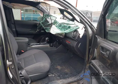 2017 Toyota Tacoma Dbl Cab/Sr/Trdspt/Or/Pro из США, поврежденный, VIN 3TMCZ5ANXHM083407